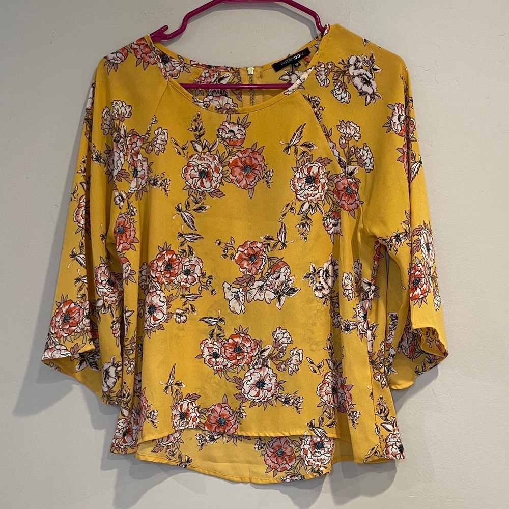 NWOT Papermoon Yellow Floral Blouse Size SP